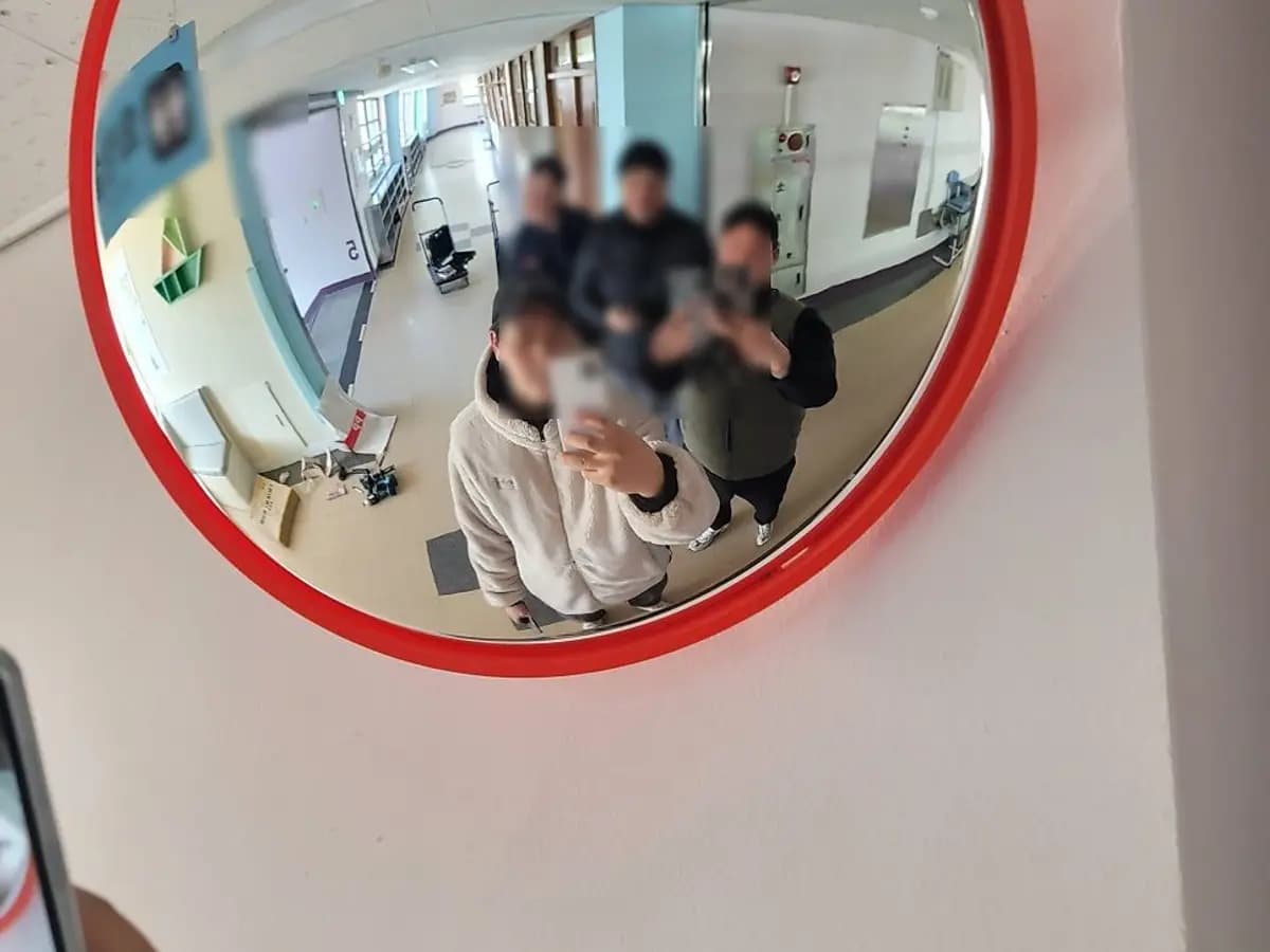 안전시설물 설치 시공 현장 — 충남 천안시내 초등학교 안전시설물 설치